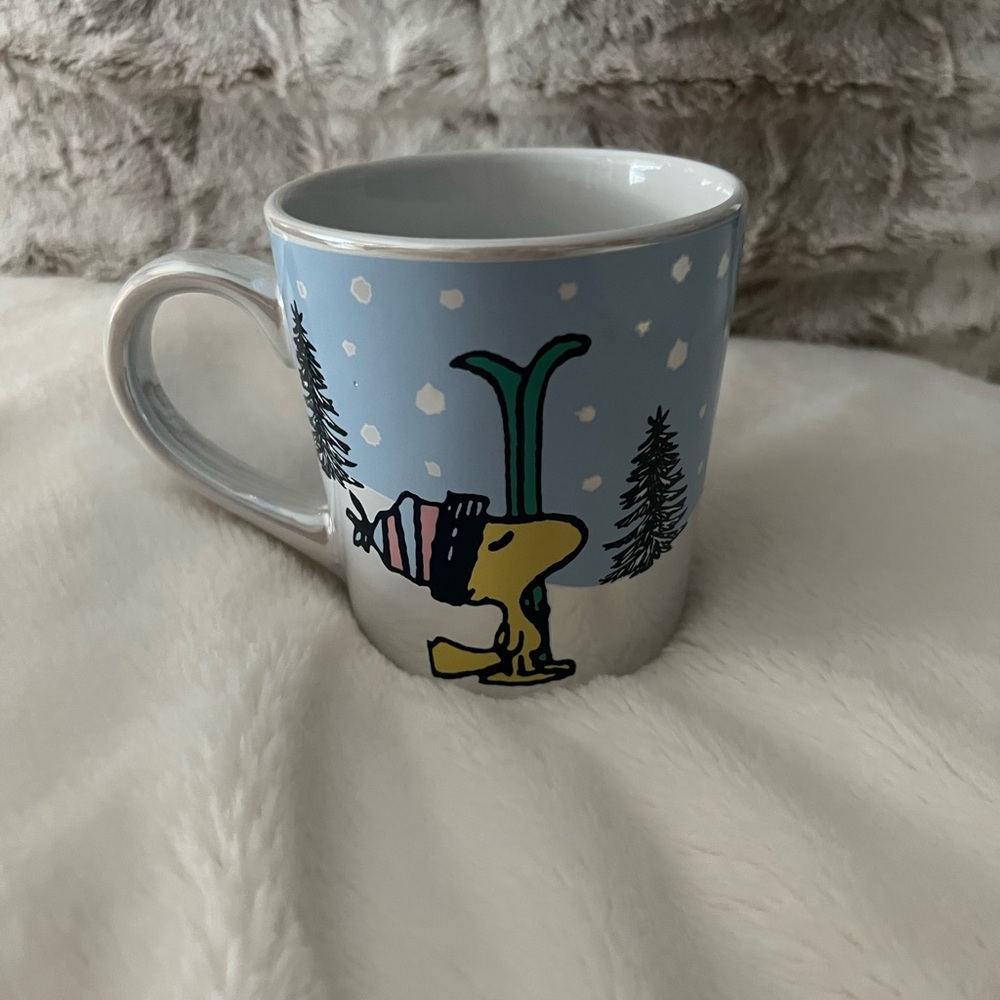 Snoopy Woodstock Skiing Mug - Picture 7 of 7